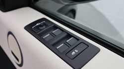 2023 (73) LAND ROVER DISCOVERY 3.0 D300 Dynamic HSE 5dr Auto 5238781