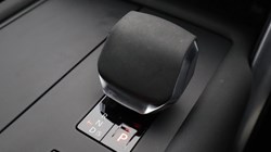 2023 (73) LAND ROVER DISCOVERY 3.0 D300 Dynamic HSE 5dr Auto 5238804