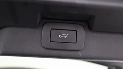 2023 (73) LAND ROVER DISCOVERY 3.0 D300 Dynamic HSE 5dr Auto 5238778