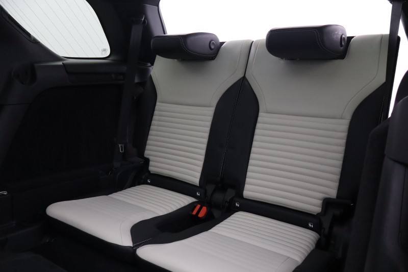 2023 (73) LAND ROVER DISCOVERY 3.0 D300 Dynamic HSE 5dr Auto 5238777