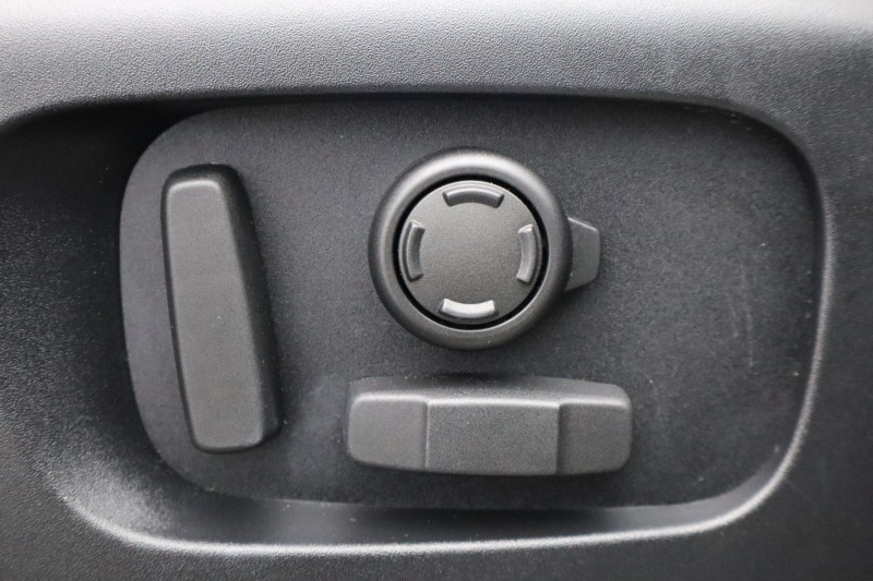 2023 (73) LAND ROVER DISCOVERY 3.0 D300 Dynamic HSE 5dr Auto 5238784