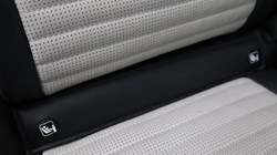 2023 (73) LAND ROVER DISCOVERY 3.0 D300 Dynamic HSE 5dr Auto 5238792