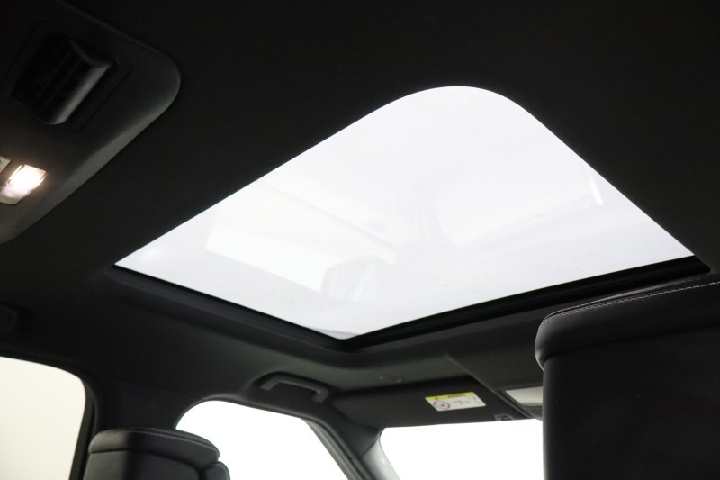 2023 (73) LAND ROVER DISCOVERY 3.0 D300 Dynamic HSE 5dr Auto 5238799