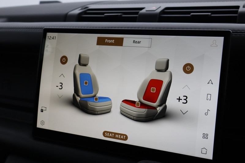 2023 (73) LAND ROVER DEFENDER 5.0 P525 V8 110 5dr Auto 5234000