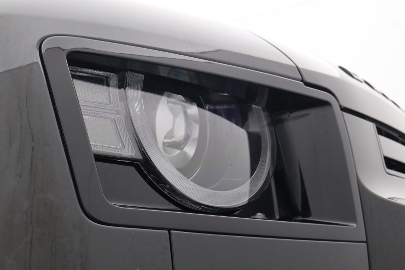 2023 (73) LAND ROVER DEFENDER 5.0 P525 V8 110 5dr Auto 5233962