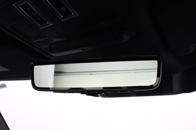 2023 (73) LAND ROVER DEFENDER 5.0 P525 V8 110 5dr Auto 5234009