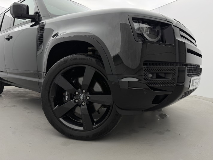 2023 (73) LAND ROVER DEFENDER 5.0 P525 V8 110 5dr Auto 5234094