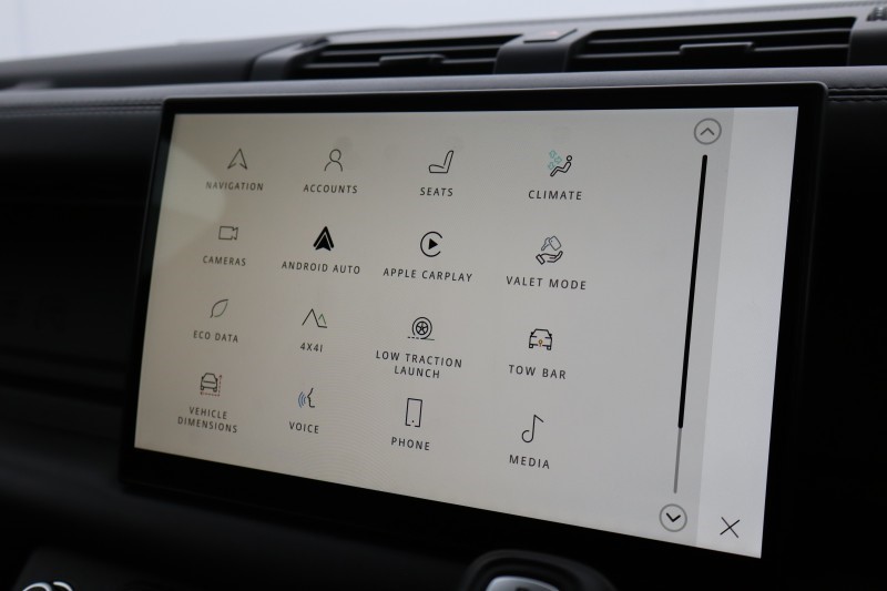 2023 (73) LAND ROVER DEFENDER 5.0 P525 V8 110 5dr Auto 5234006