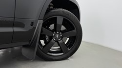 2023 (73) LAND ROVER DEFENDER 5.0 P525 V8 110 5dr Auto 5234093