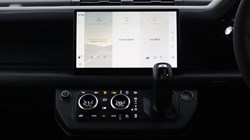 2023 (73) LAND ROVER DEFENDER 5.0 P525 V8 110 5dr Auto 5233985