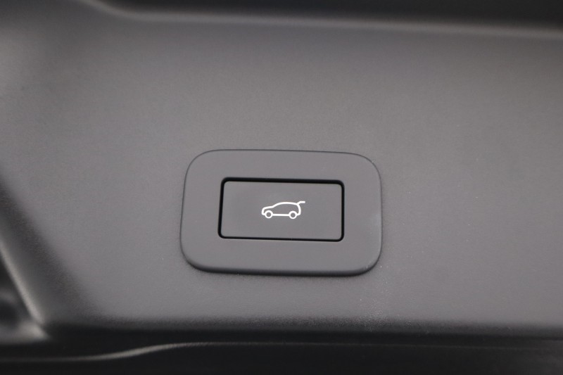 2026 (26) LAND ROVER RANGE ROVER EVOQUE 2.0 D200 Dynamic SE 5dr Auto 5233472