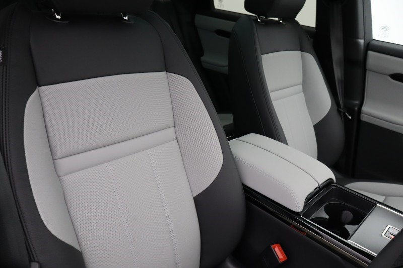 2026 (26) LAND ROVER RANGE ROVER EVOQUE 2.0 D200 Dynamic SE 5dr Auto 5233482