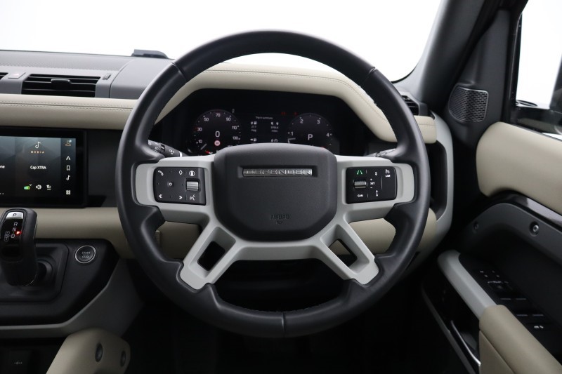 2023 (73) LAND ROVER DEFENDER 3.0 D250 X-Dynamic SE 110 5dr Auto 5231287