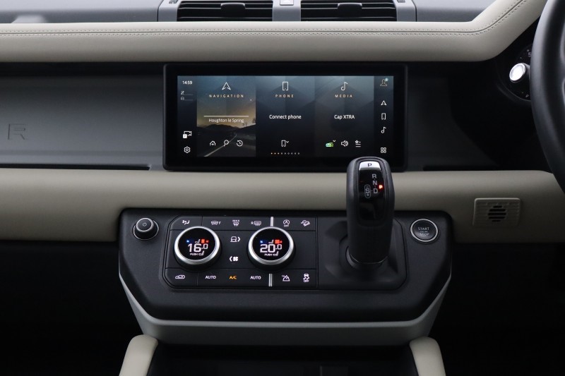 2023 (73) LAND ROVER DEFENDER 3.0 D250 X-Dynamic SE 110 5dr Auto 5231286