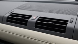 2023 (73) LAND ROVER DEFENDER 3.0 D250 X-Dynamic SE 110 5dr Auto 5231296