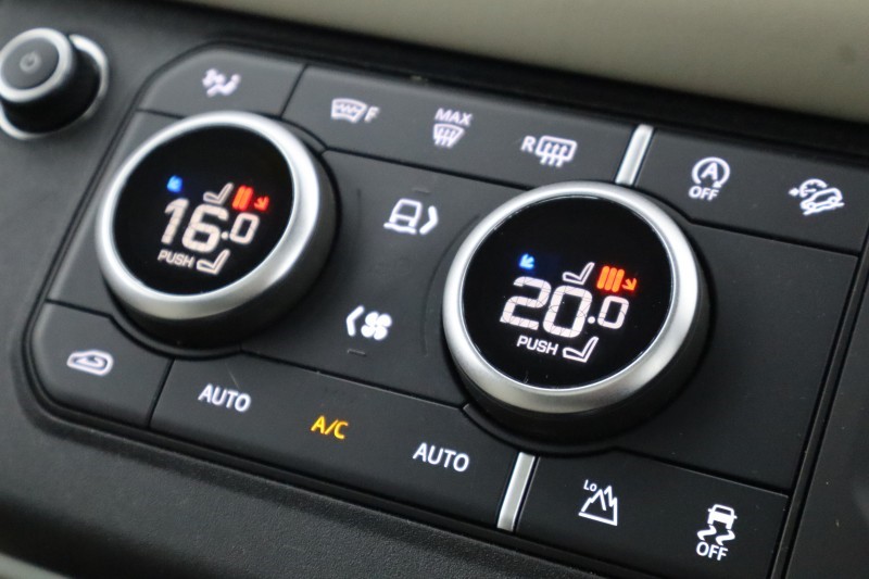 2023 (73) LAND ROVER DEFENDER 3.0 D250 X-Dynamic SE 110 5dr Auto 5231305