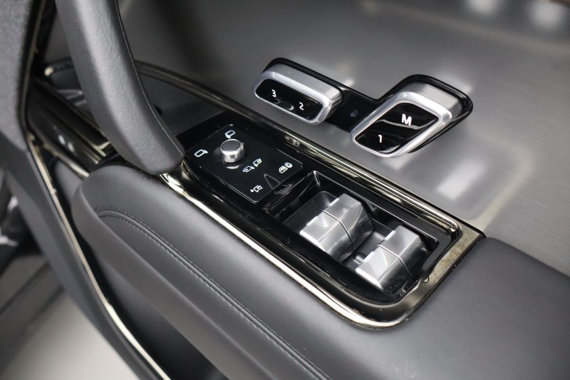 2023 (73) LAND ROVER RANGE ROVER SPORT 3.0 D300 Dynamic SE 5dr Auto 5244990