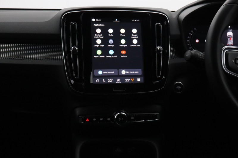 2024 (24) VOLVO XC40 2.0 B4P Plus Dark 5dr Auto 5306247