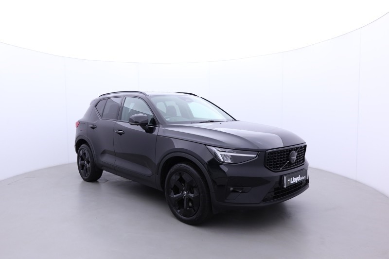2024 (24) VOLVO XC40 2.0 B4P Plus Dark 5dr Auto 5306210