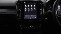 2024 (24) VOLVO XC40 2.0 B4P Plus Dark 5dr Auto 5306246