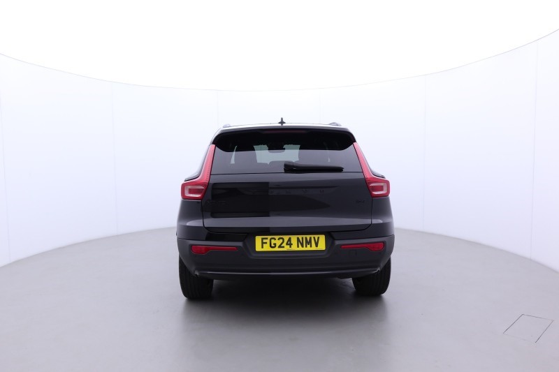 2024 (24) VOLVO XC40 2.0 B4P Plus Dark 5dr Auto 5306211