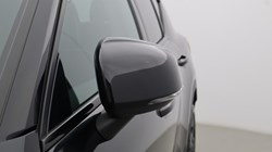 2024 (24) VOLVO XC40 2.0 B4P Plus Dark 5dr Auto 5306219