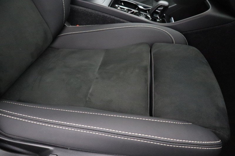 2024 (24) VOLVO XC40 2.0 B4P Plus Dark 5dr Auto 5306241