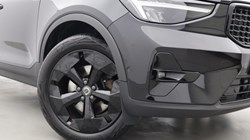 2024 (24) VOLVO XC40 2.0 B4P Plus Dark 5dr Auto 5306233