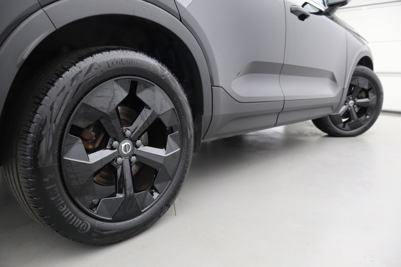 2024 (24) VOLVO XC40 2.0 B4P Plus Dark 5dr Auto 5306235