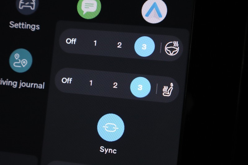 2024 (24) VOLVO XC40 2.0 B4P Plus Dark 5dr Auto 5306266