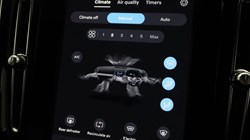 2024 (24) VOLVO XC40 2.0 B4P Plus Dark 5dr Auto 5306267