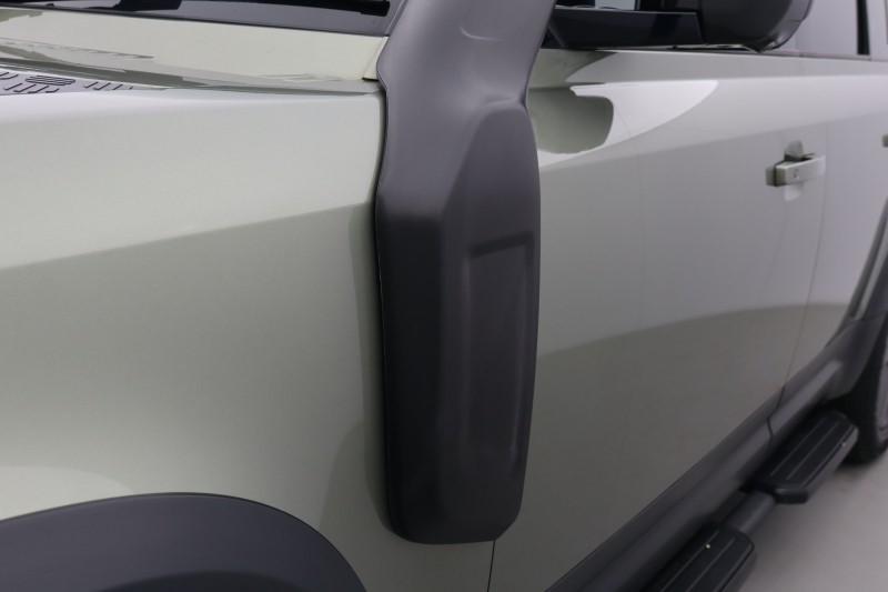 2022 (72) LAND ROVER DEFENDER 3.0 D300 HSE 110 5dr Auto 5265214