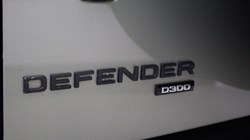 2022 (72) LAND ROVER DEFENDER 3.0 D300 HSE 110 5dr Auto 5265231