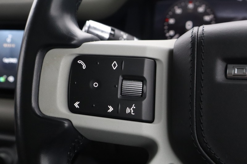 2022 (72) LAND ROVER DEFENDER 3.0 D300 HSE 110 5dr Auto 5265256