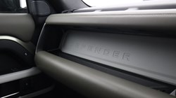 2022 (72) LAND ROVER DEFENDER 3.0 D300 HSE 110 5dr Auto 5265255