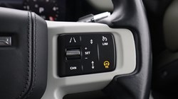 2022 (72) LAND ROVER DEFENDER 3.0 D300 HSE 110 5dr Auto 5265257