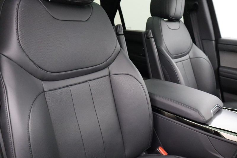 2025 (25) LAND ROVER RANGE ROVER SPORT 3.0 D250 Edition 5dr Auto 5240732