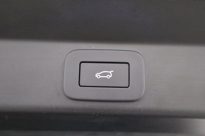 2025 (25) LAND ROVER RANGE ROVER SPORT 3.0 D250 Edition 5dr Auto 5240722