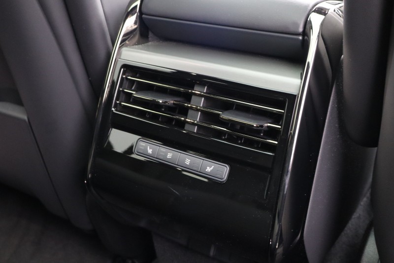 2025 (25) LAND ROVER RANGE ROVER SPORT 3.0 D250 Edition 5dr Auto 5240736