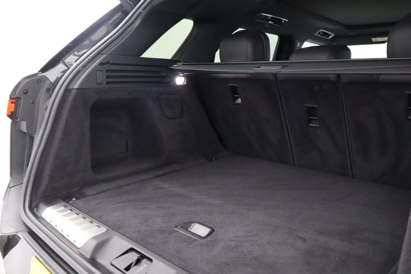 2025 (25) LAND ROVER RANGE ROVER SPORT 3.0 D250 Edition 5dr Auto 5240721