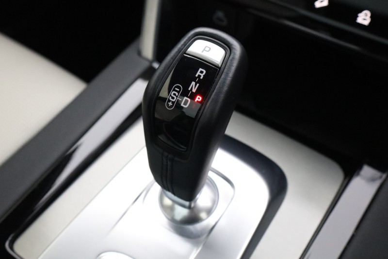 2022 (22) LAND ROVER DISCOVERY SPORT 2.0 D200 R-Dynamic HSE 5dr Auto 5301757