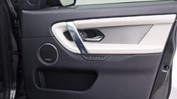 2022 (22) LAND ROVER DISCOVERY SPORT 2.0 D200 R-Dynamic HSE 5dr Auto 5301737