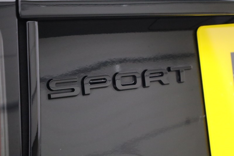 2022 (22) LAND ROVER DISCOVERY SPORT 2.0 D200 R-Dynamic HSE 5dr Auto 5301727