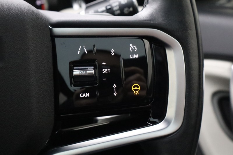 2022 (22) LAND ROVER DISCOVERY SPORT 2.0 D200 R-Dynamic HSE 5dr Auto 5301755