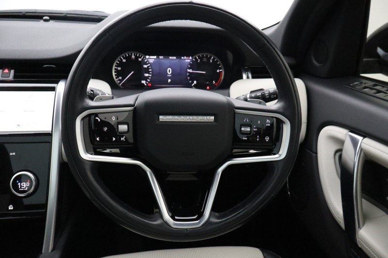 2022 (22) LAND ROVER DISCOVERY SPORT 2.0 D200 R-Dynamic HSE 5dr Auto 5301751