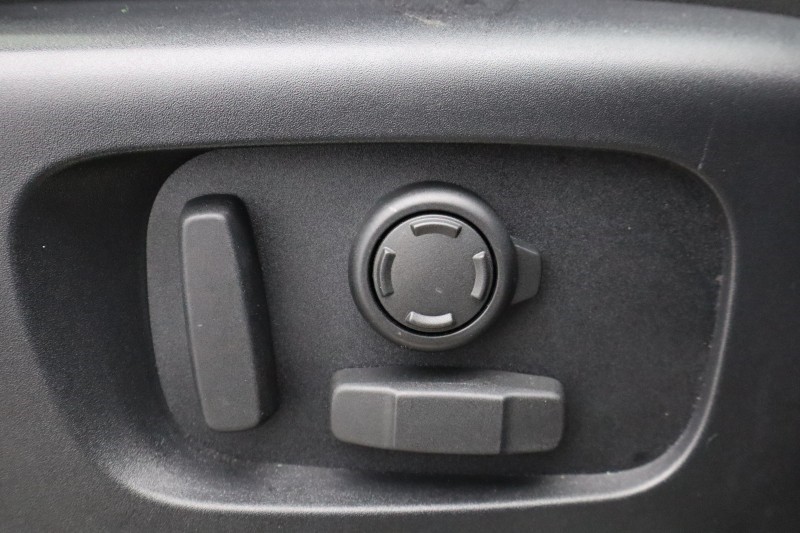 2022 (22) LAND ROVER DISCOVERY SPORT 2.0 D200 R-Dynamic HSE 5dr Auto 5301741