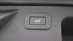 2022 (22) LAND ROVER DISCOVERY SPORT 2.0 D200 R-Dynamic HSE 5dr Auto 5301732