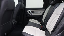 2022 (22) LAND ROVER DISCOVERY SPORT 2.0 D200 R-Dynamic HSE 5dr Auto 5301713