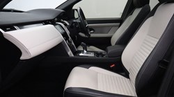2022 (22) LAND ROVER DISCOVERY SPORT 2.0 D200 R-Dynamic HSE 5dr Auto 5301711