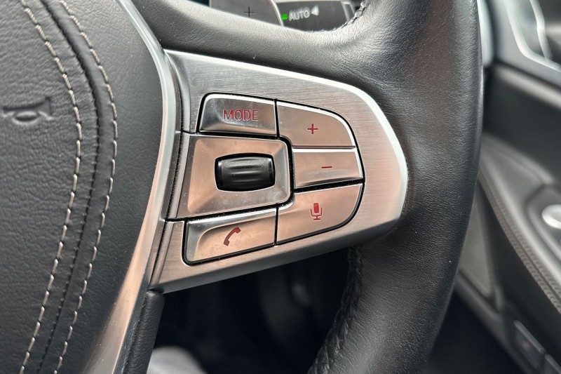 2016 (16) BMW 7 SERIES 730d xDrive M Sport 4dr Auto 5275731